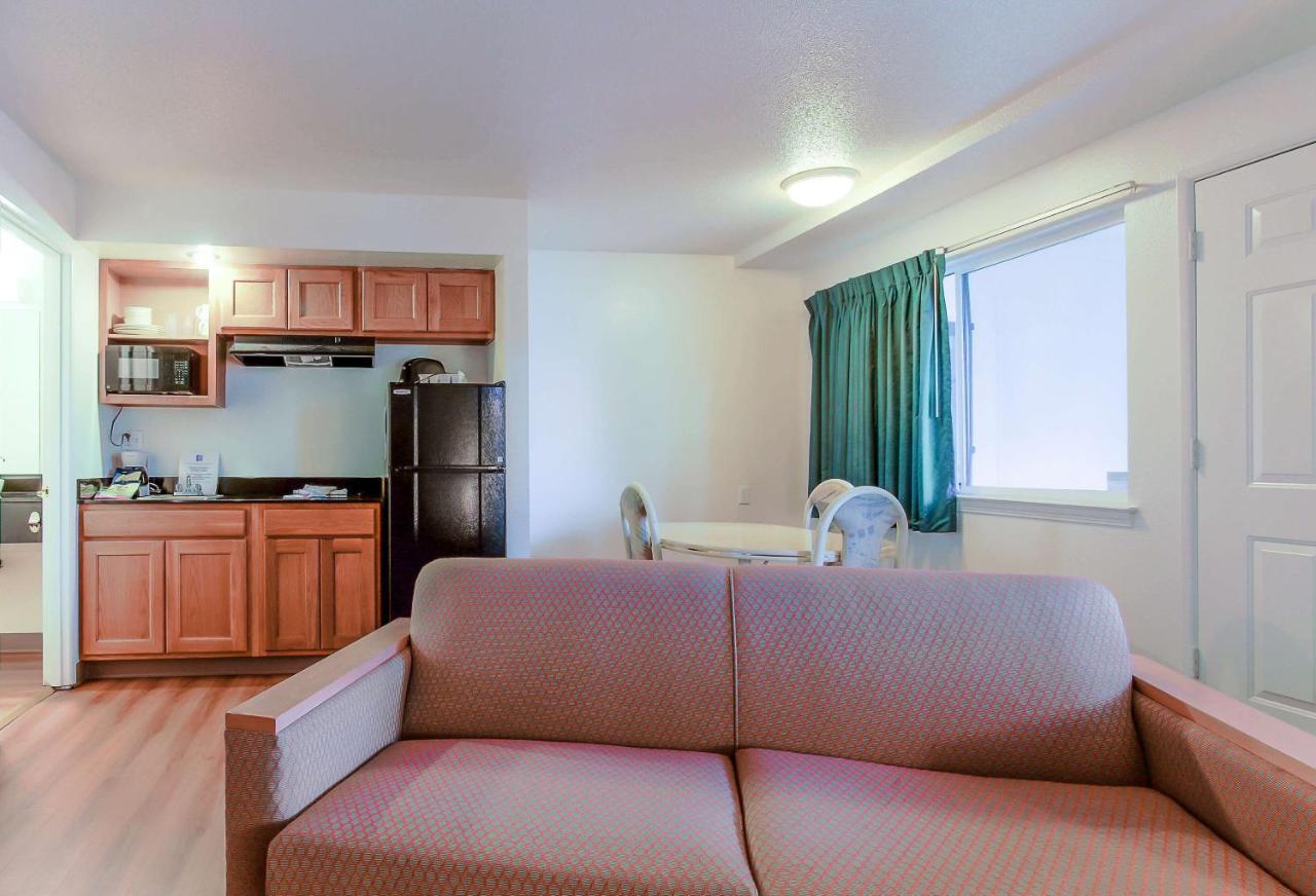 Motel 6-Coos Bay, Or Eksteriør billede