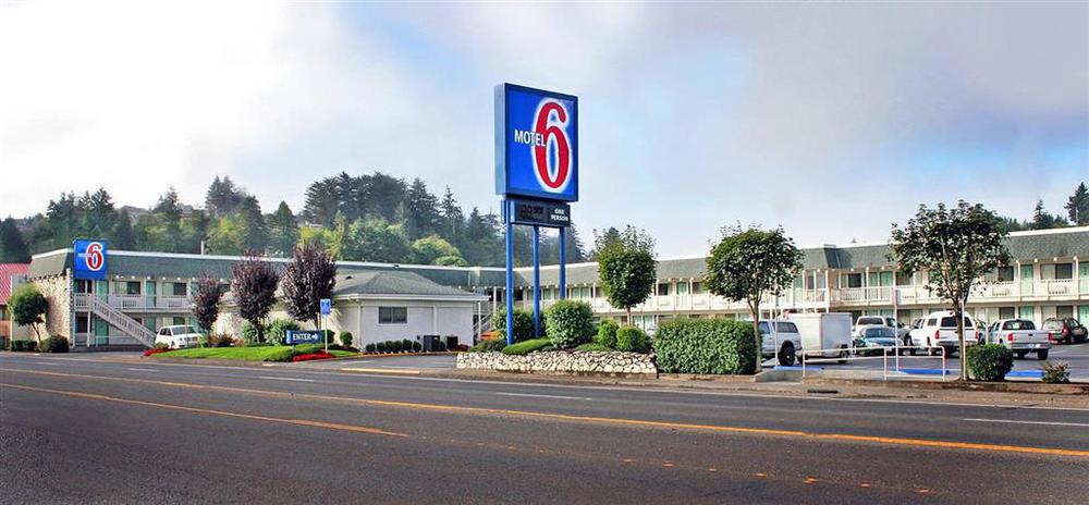 Motel 6-Coos Bay, Or Eksteriør billede